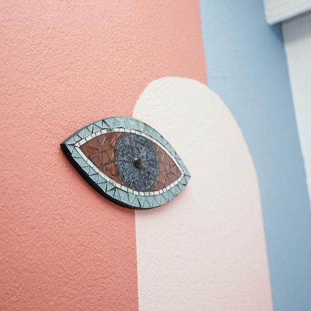 Villager'S Art Apartment Paradisi  ภายนอก รูปภาพ