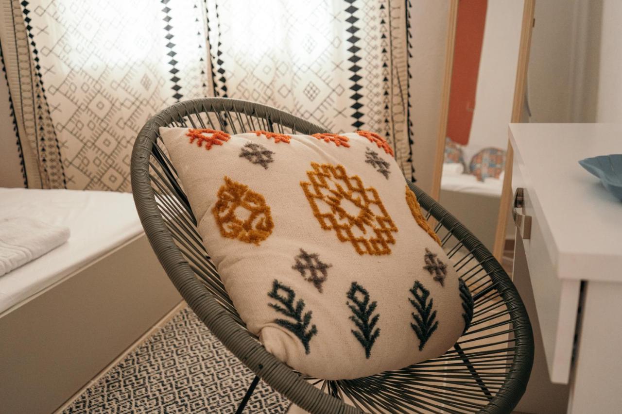 Villager'S Art Apartment Paradisi  ภายนอก รูปภาพ