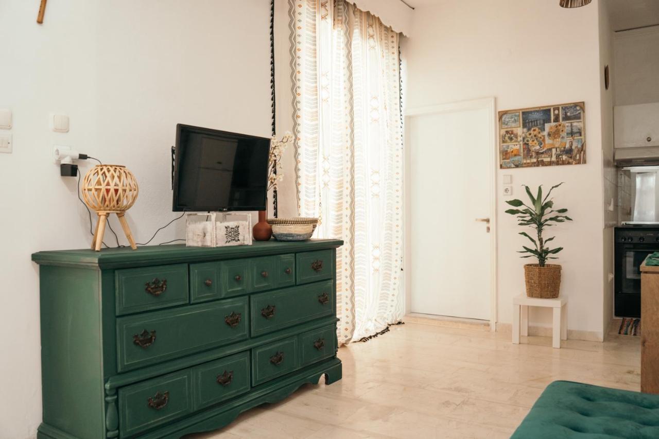 Villager'S Art Apartment Paradisi  ภายนอก รูปภาพ